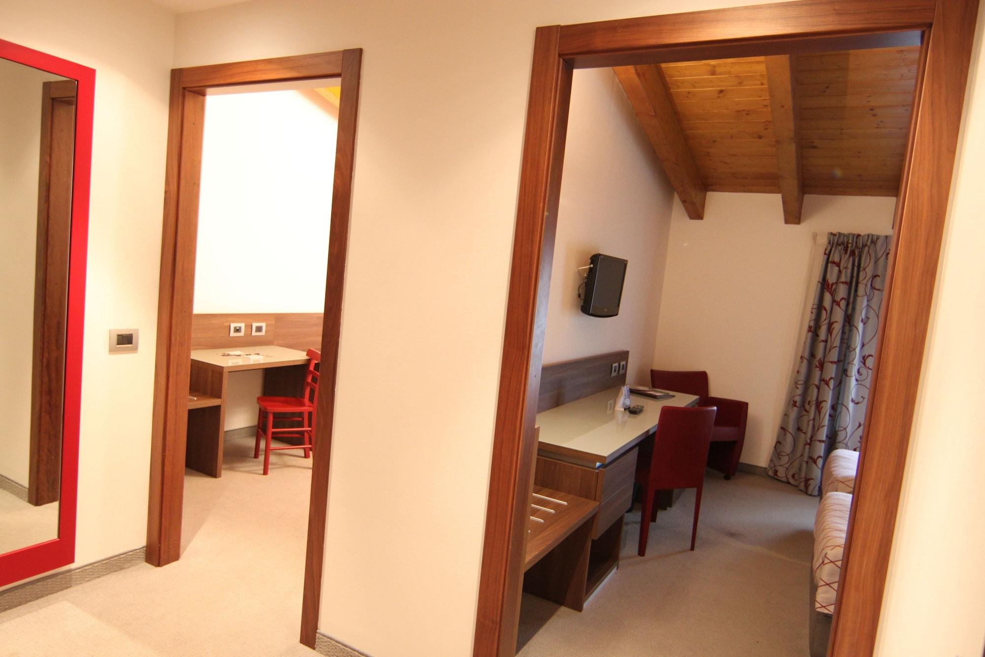 Hotel Del Parco วิเจวาโน ภายนอก รูปภาพ
