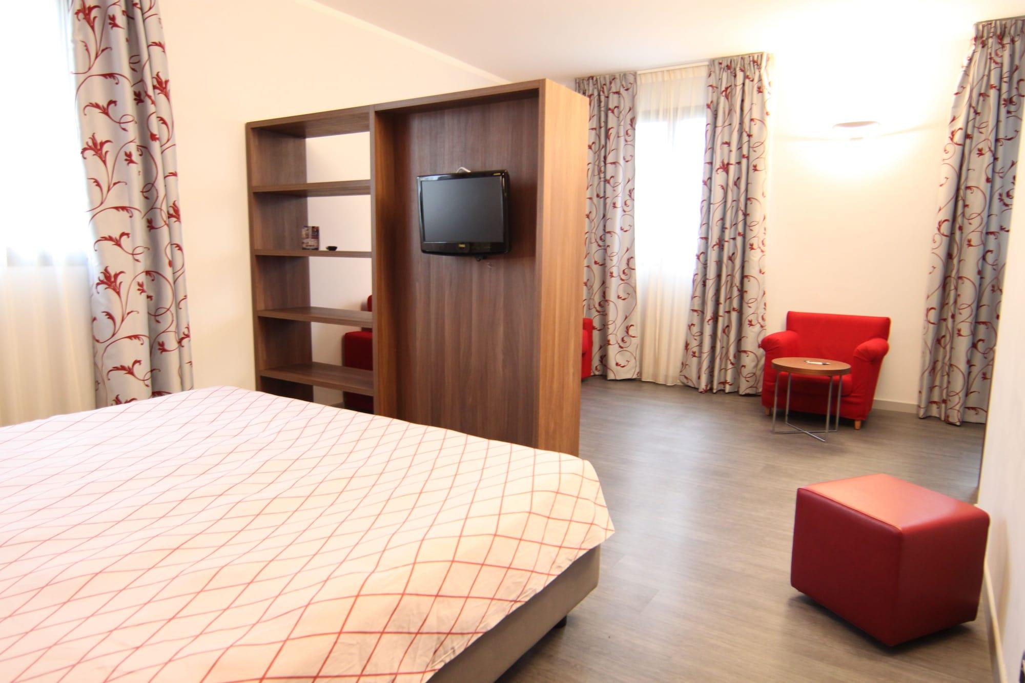 Hotel Del Parco วิเจวาโน ภายนอก รูปภาพ