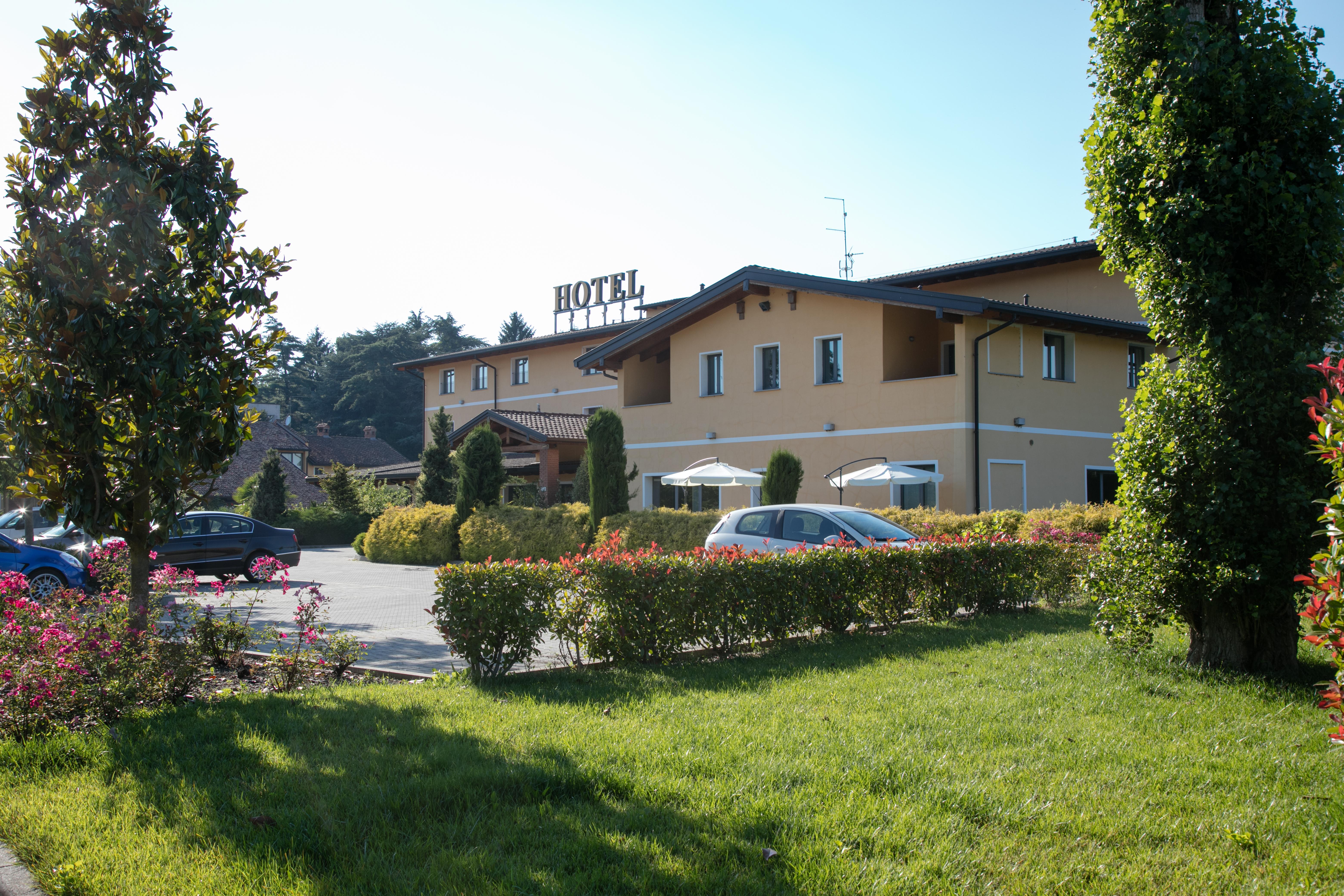 Hotel Del Parco วิเจวาโน ภายนอก รูปภาพ