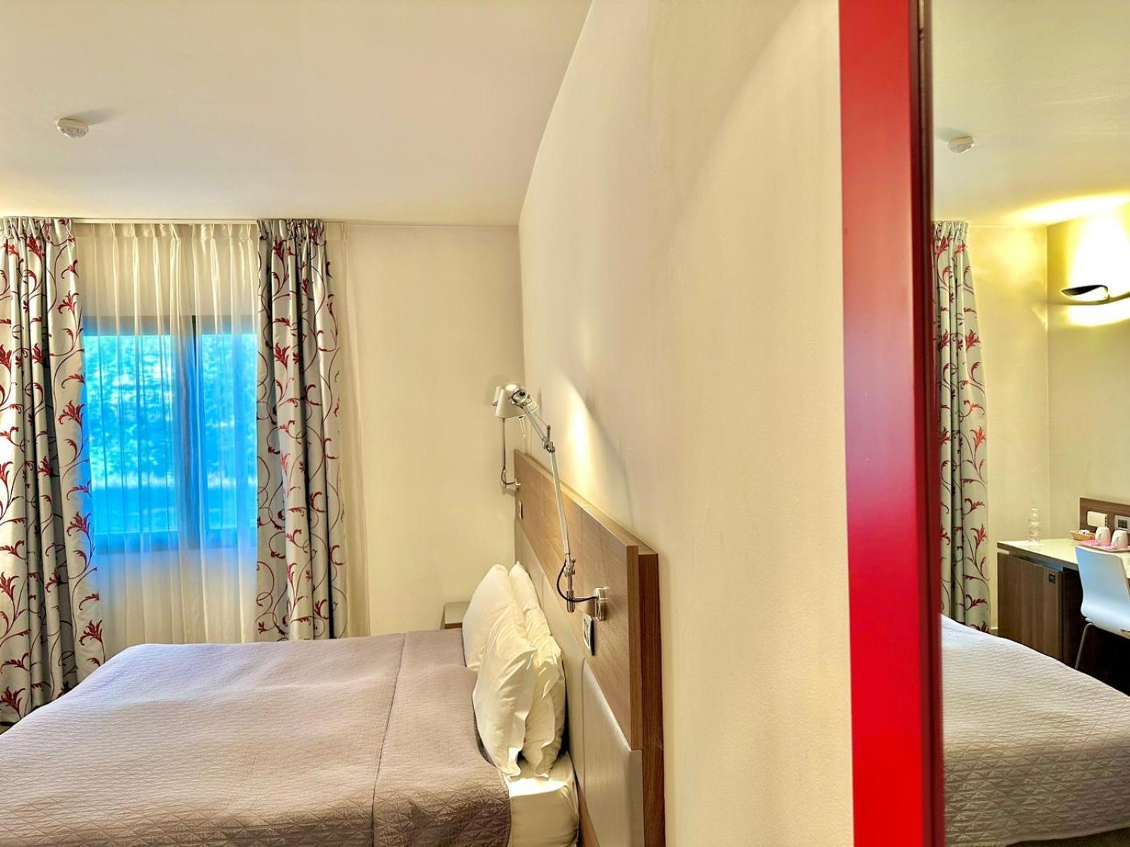 Hotel Del Parco วิเจวาโน ภายนอก รูปภาพ