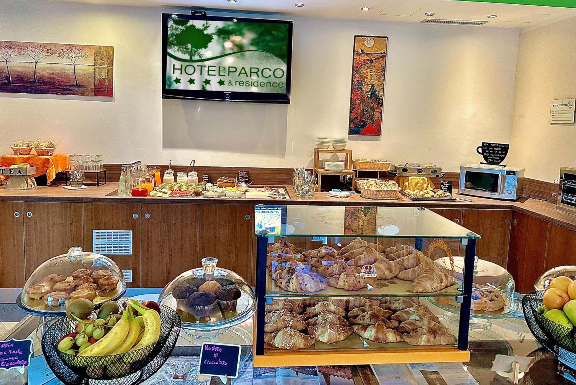 Hotel Del Parco วิเจวาโน ภายนอก รูปภาพ